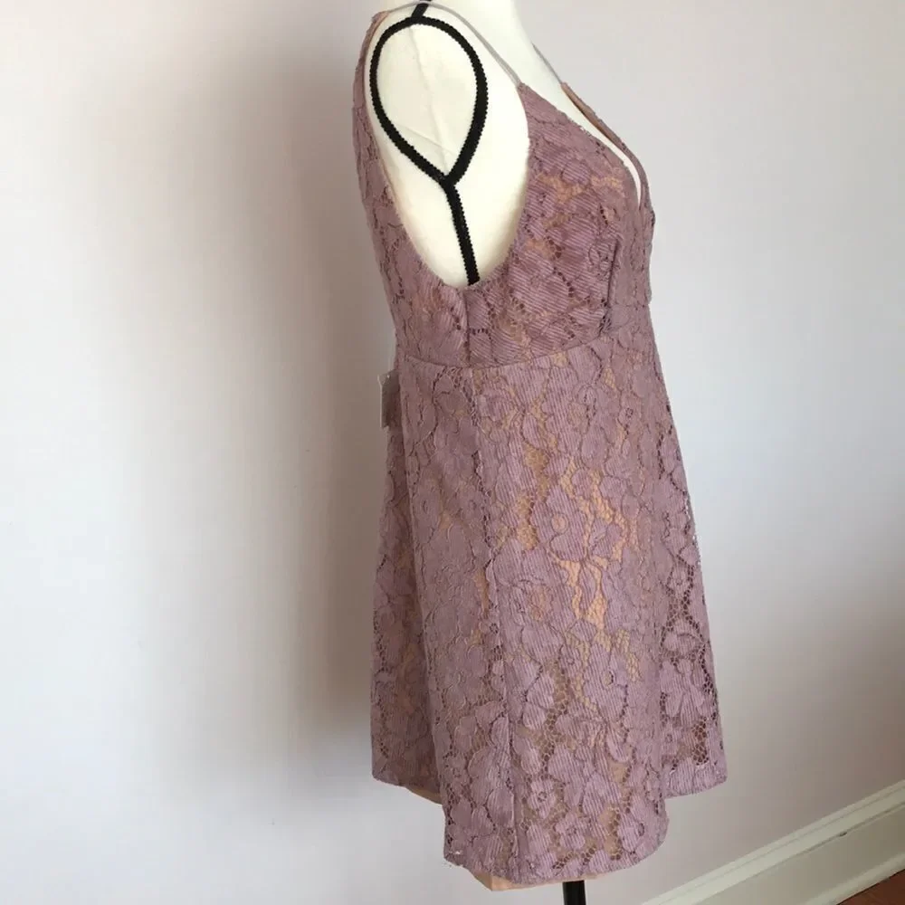 Free People Overlay Lace Mini Dress size 6
